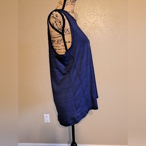 Athleta workout tank. Large LNC
